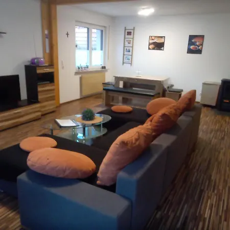 Holiday home Familie Bischof 97633 Sulzfeld - Leinach *